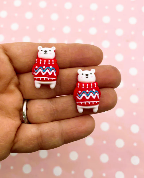 SWEATER BEAR MAGNETIC NEEDLE MINDER
