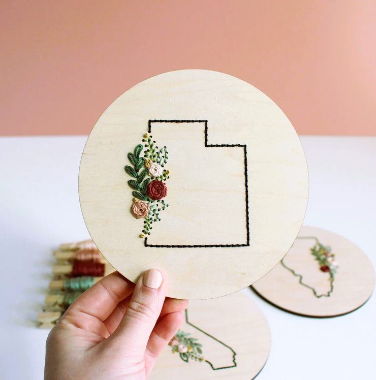 6" WOOD EMBROIDERY - STATES