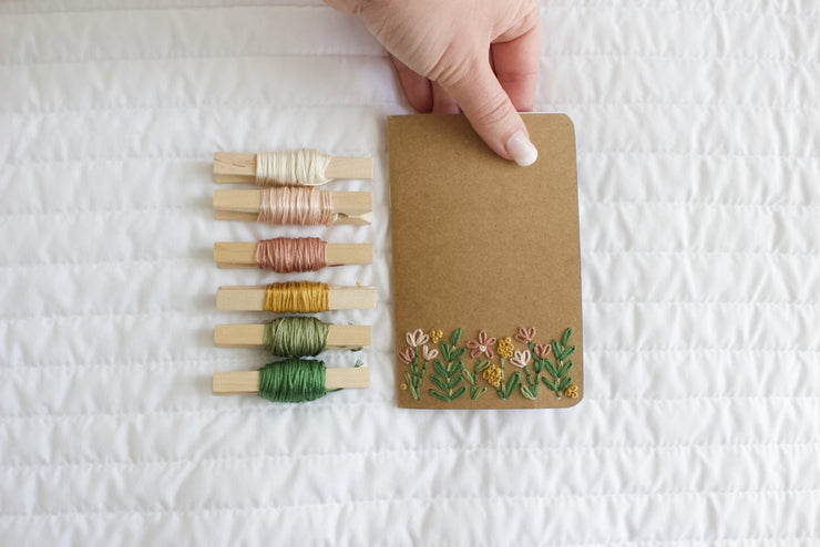 SMALL KRAFT EMBROIDERED NOTEBOOK - FLORAL
