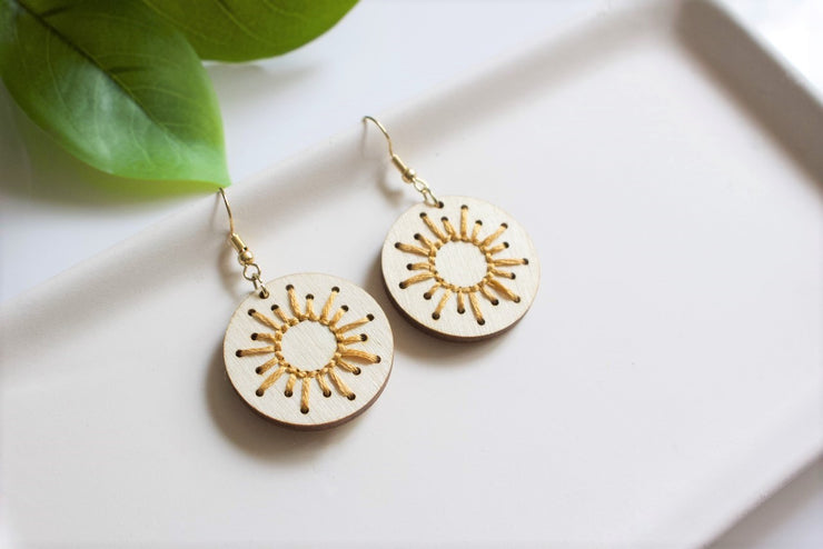 WOOD LASERCUT STITCHABLE EARRINGS - SUNBURST