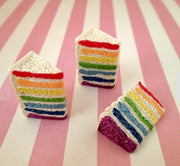 RAINBOW CAKE MAGNETIC NEEDLE MINDER