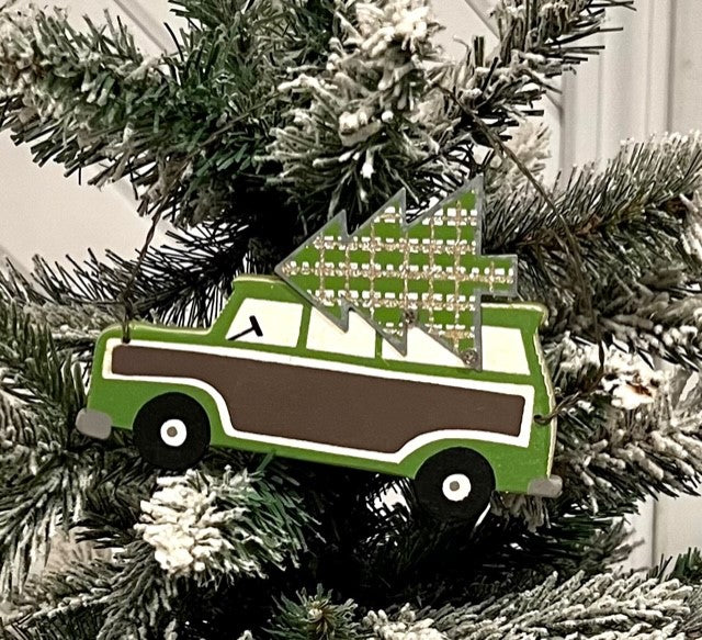 GREEN WOODY WAGON ORNAMENT